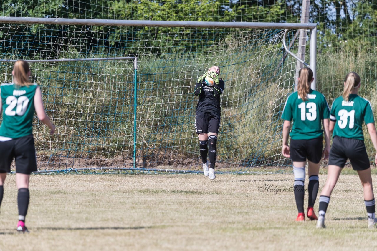 Bild 297 - wBJ TuRa Meldorf/Buesum - JFV Luebeck : Ergebnis: 1:0